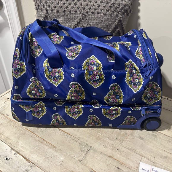 ❤️Vera Bradley Adair Rolling Duffel Bag - Picture 5 of 11